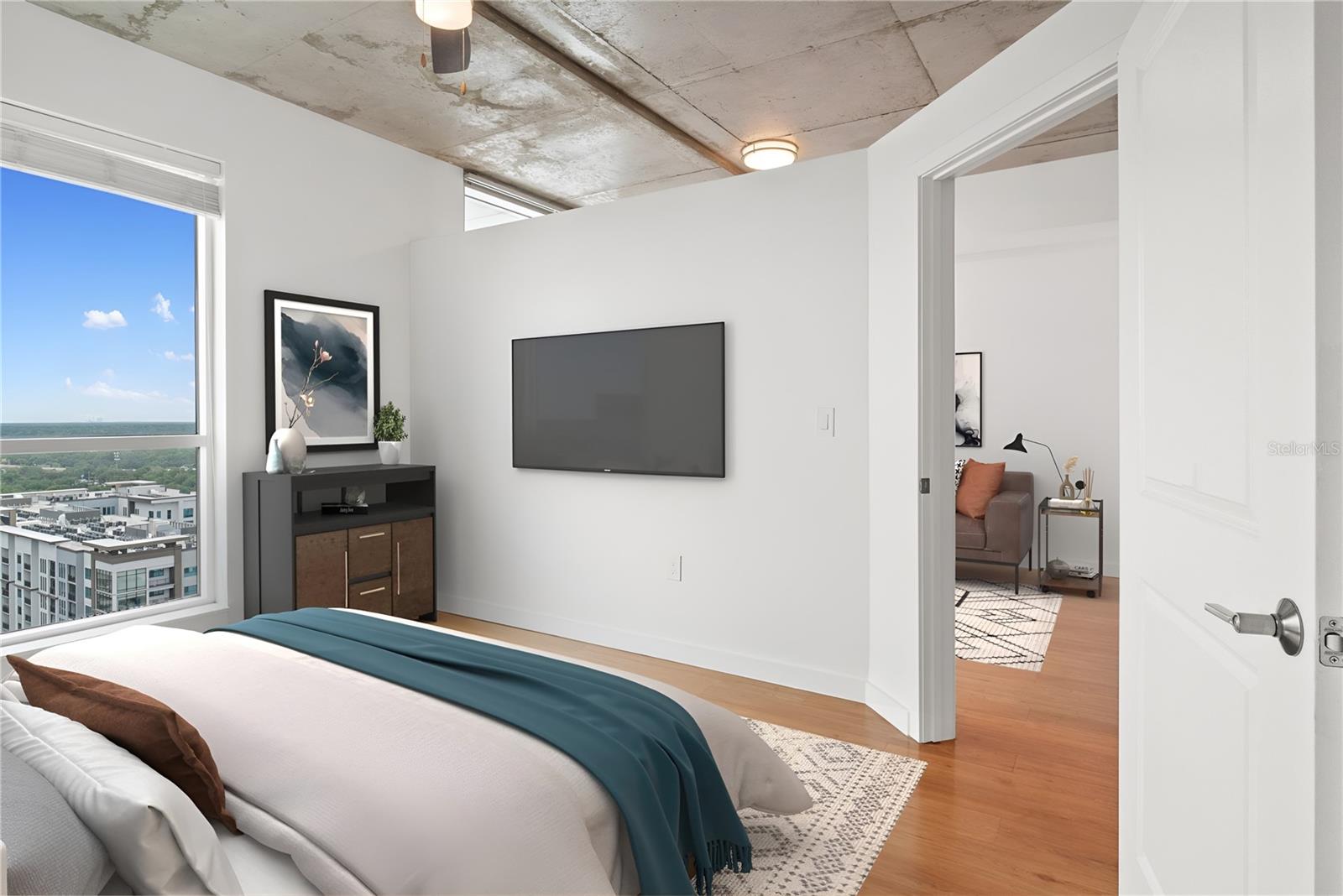 100-2 LAKE AVE, ORLANDO, FL, 32801