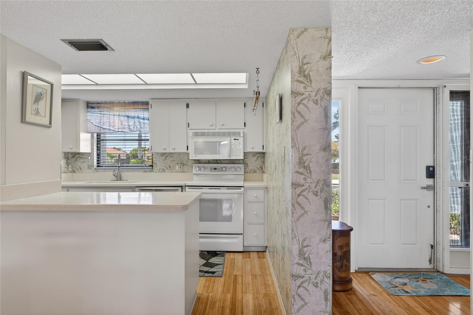 1461 AQUI ESTA DR #B3, PUNTA GORDA, FL, 33950