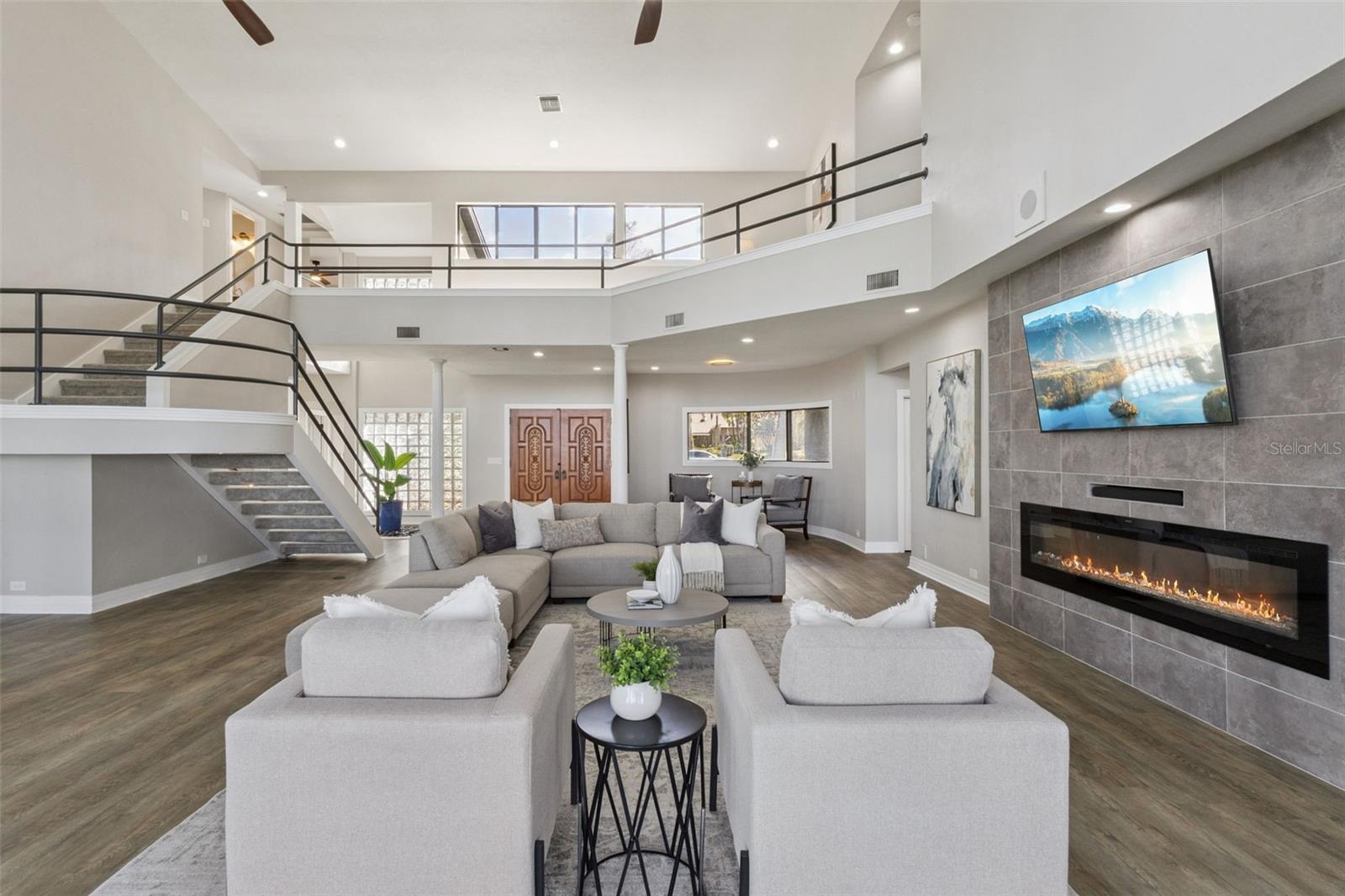 303 WATERWOOD DR, YALAHA, FL, 34797