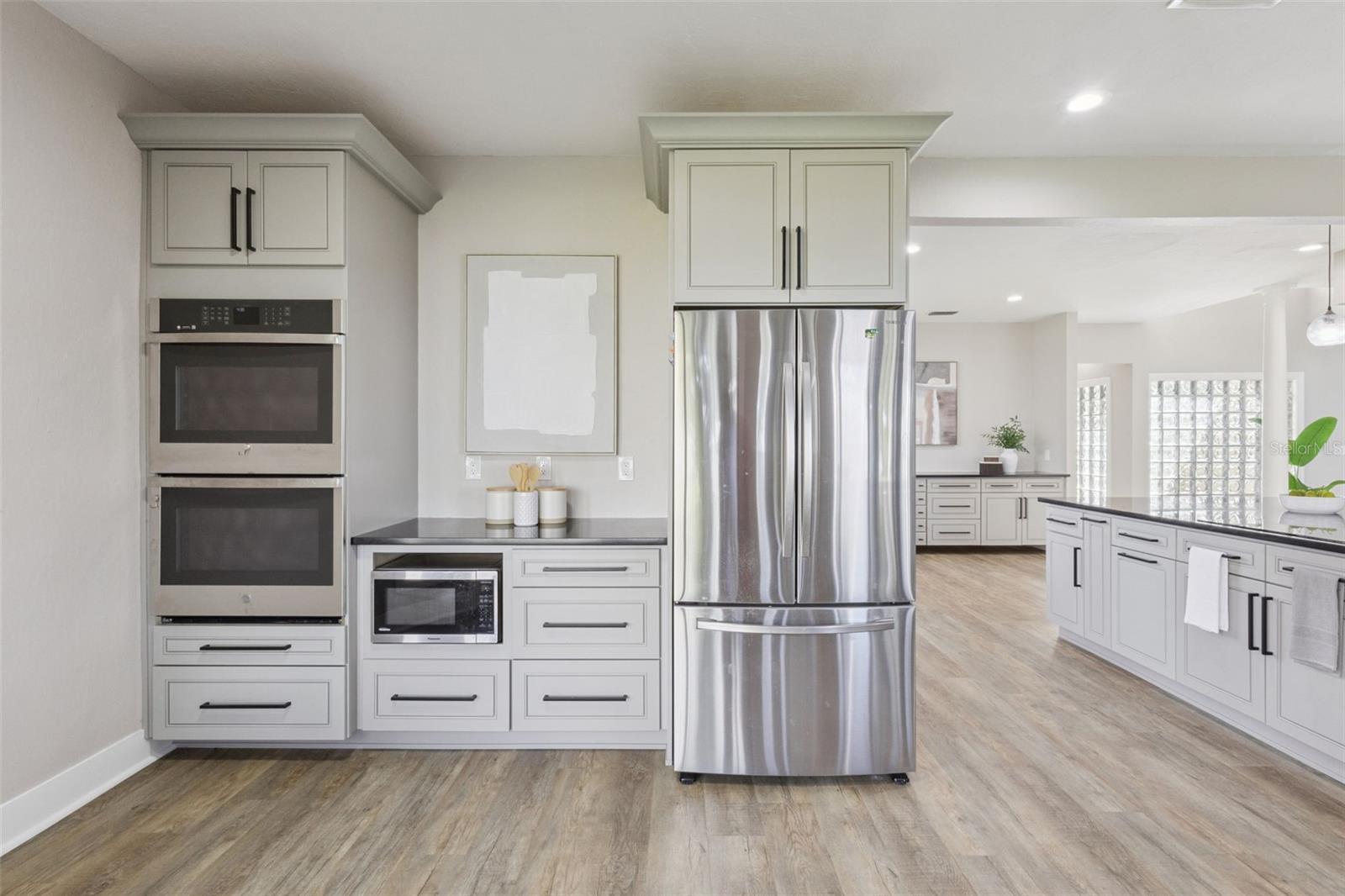 303 WATERWOOD DR, YALAHA, FL, 34797