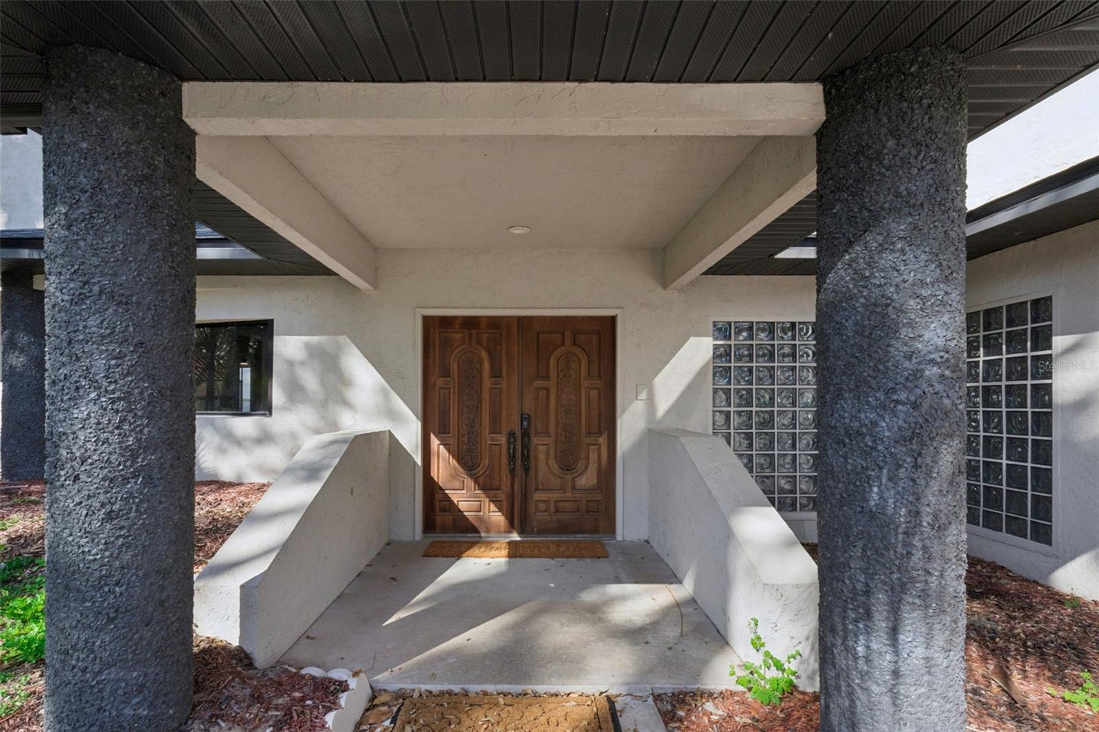 303 WATERWOOD DR, YALAHA, FL, 34797