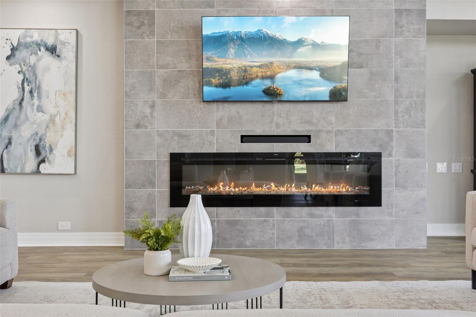 303 WATERWOOD DR, YALAHA, FL, 34797