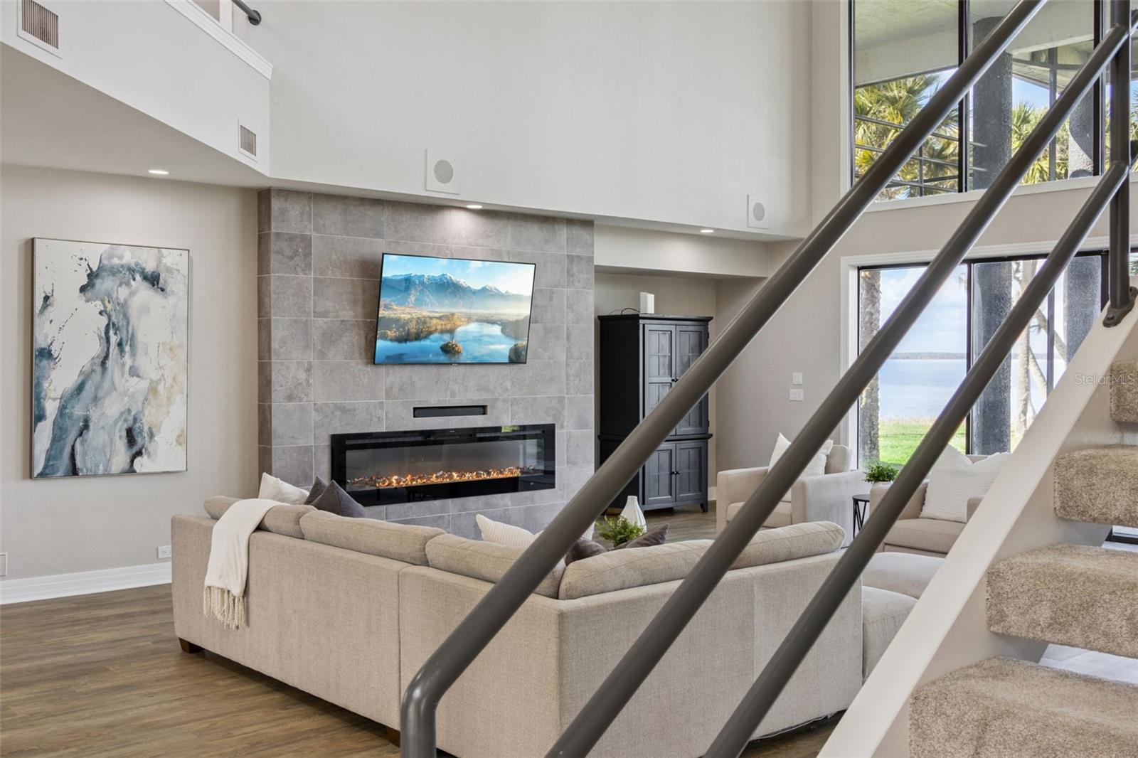 303 WATERWOOD DR, YALAHA, FL, 34797