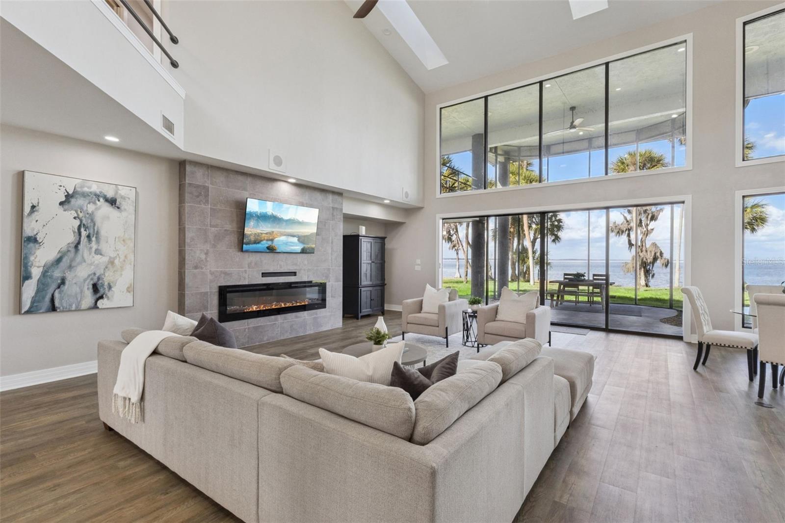 303 WATERWOOD DR, YALAHA, FL, 34797