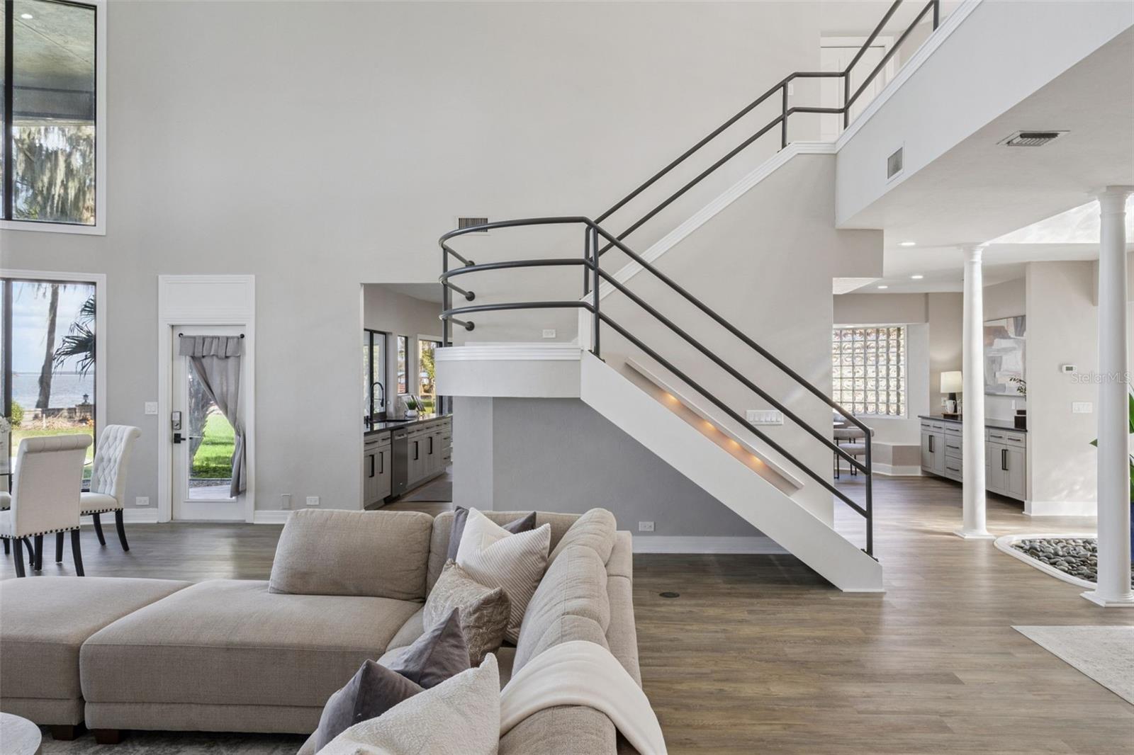 303 WATERWOOD DR, YALAHA, FL, 34797