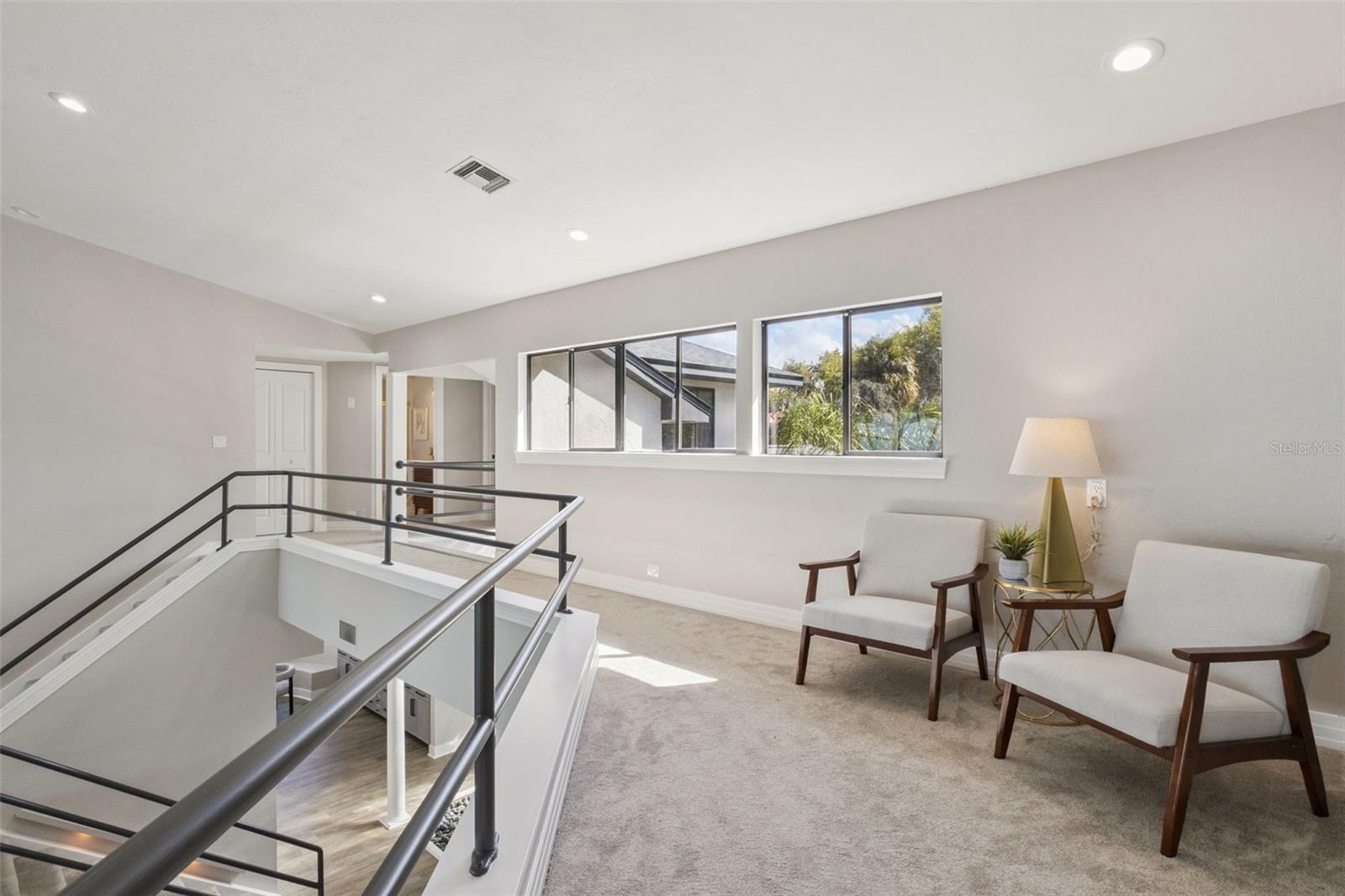 303 WATERWOOD DR, YALAHA, FL, 34797