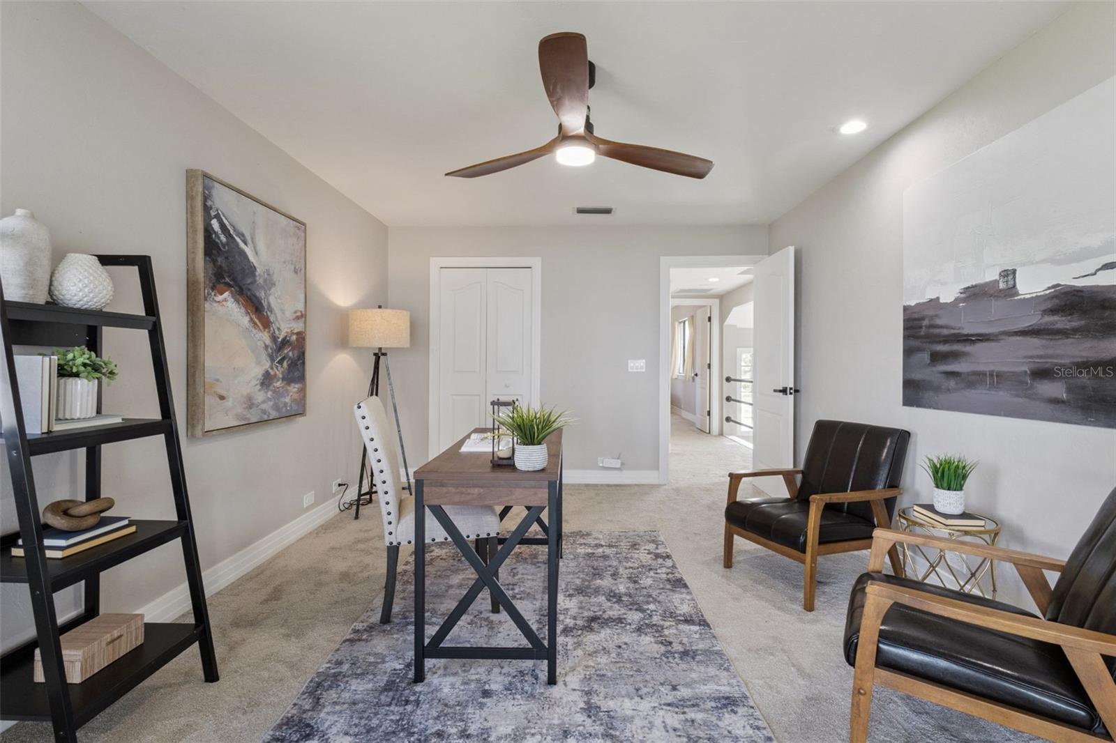 303 WATERWOOD DR, YALAHA, FL, 34797