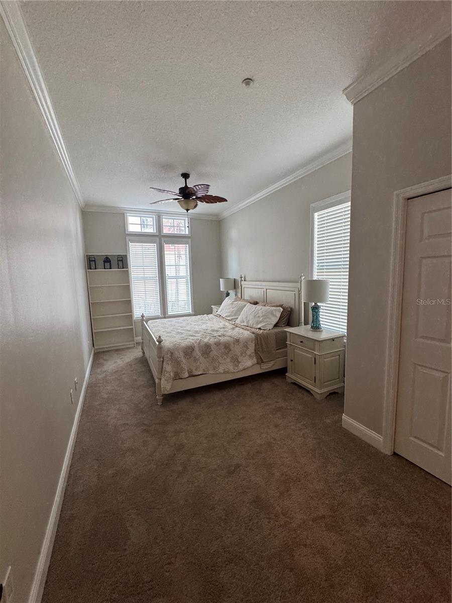 323 OCEAN CREST DR, PALM COAST, FL, 32137