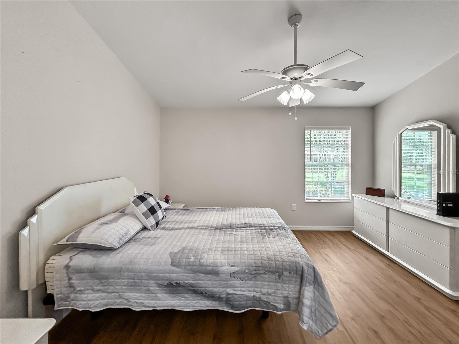 5440 ROSEWALL CIR, LEESBURG, FL, 34748