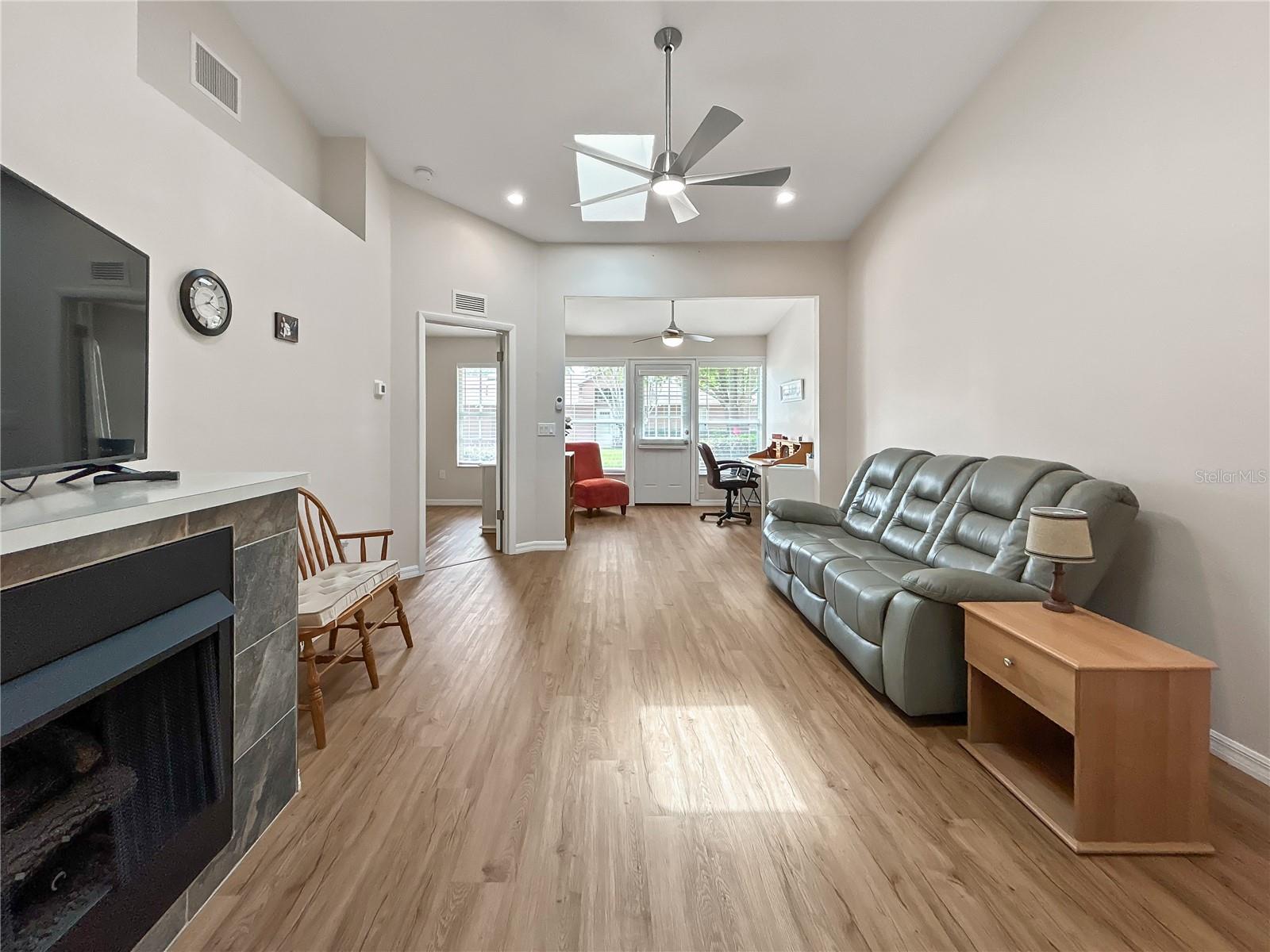 5440 ROSEWALL CIR, LEESBURG, FL, 34748