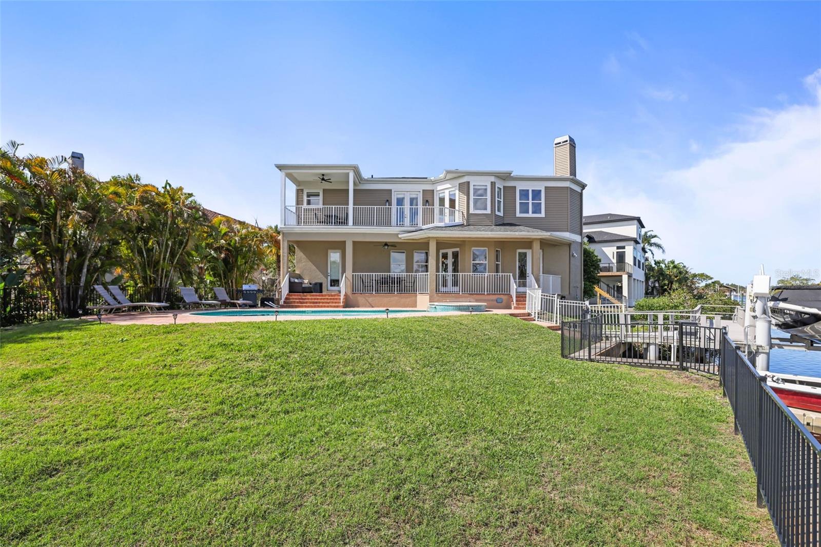 207 MANATEE LN, TARPON SPRINGS, FL, 34689