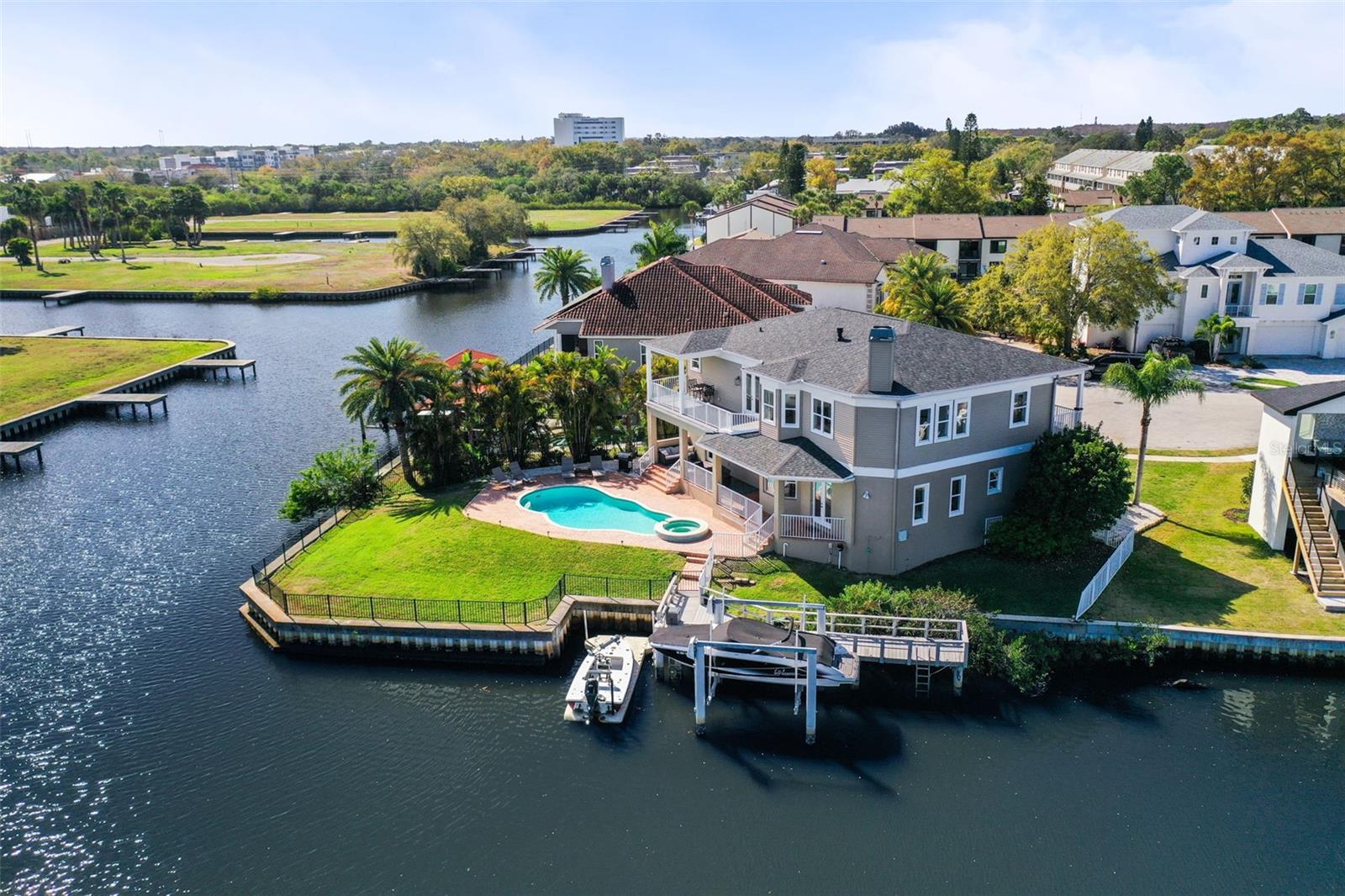 207 MANATEE LN, TARPON SPRINGS, FL, 34689