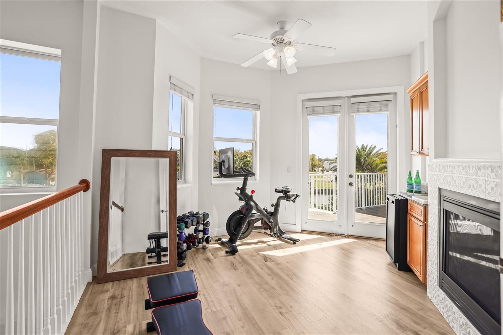 207 MANATEE LN, TARPON SPRINGS, FL, 34689