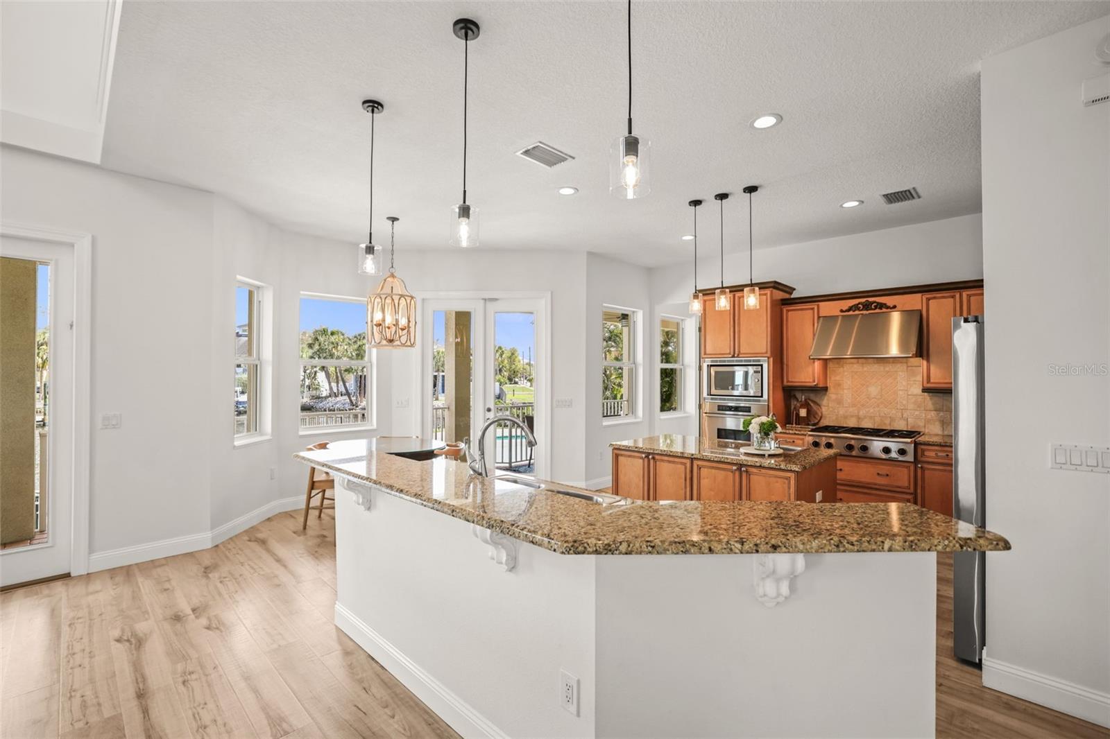 207 MANATEE LN, TARPON SPRINGS, FL, 34689