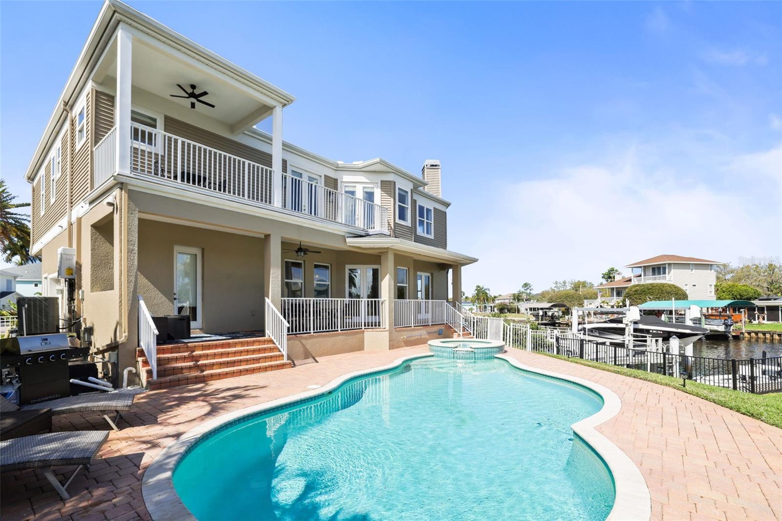 207 MANATEE LN, TARPON SPRINGS, FL, 34689