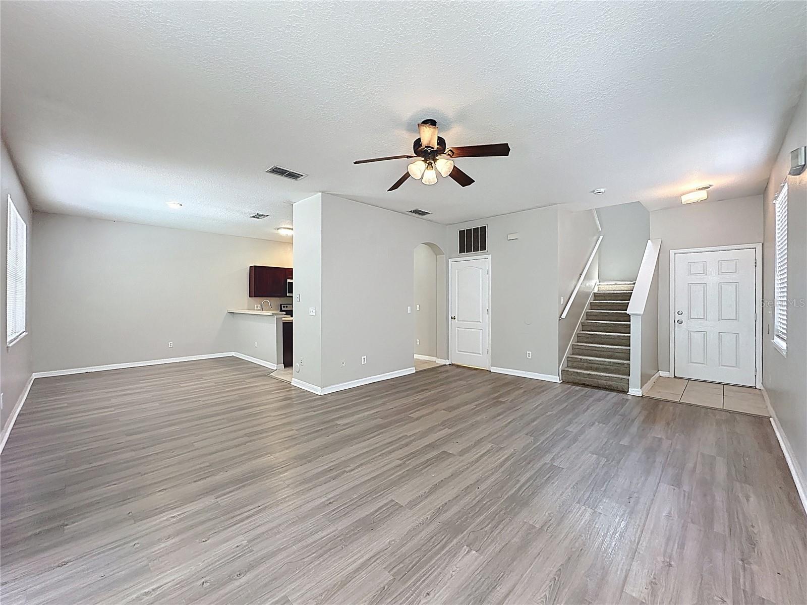 1893 ROYAL RIDGE DR, DAVENPORT, FL, 33896