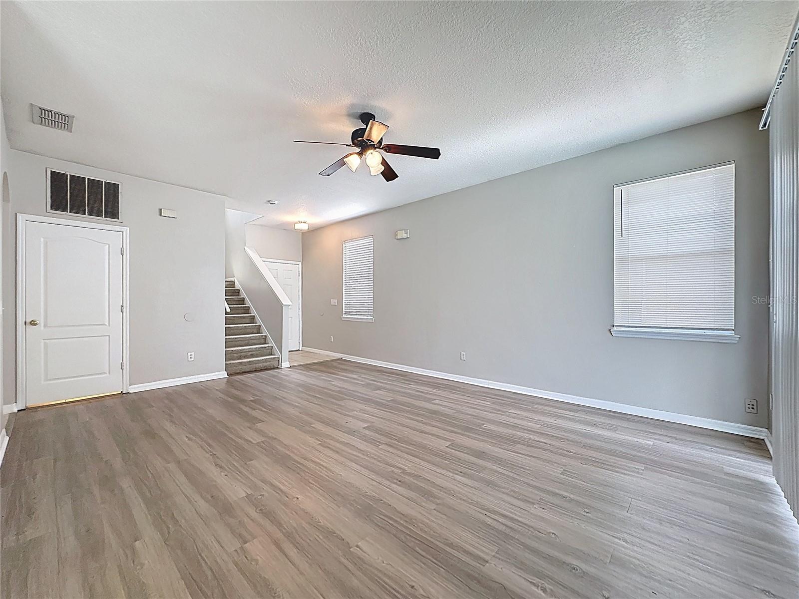 1893 ROYAL RIDGE DR, DAVENPORT, FL, 33896