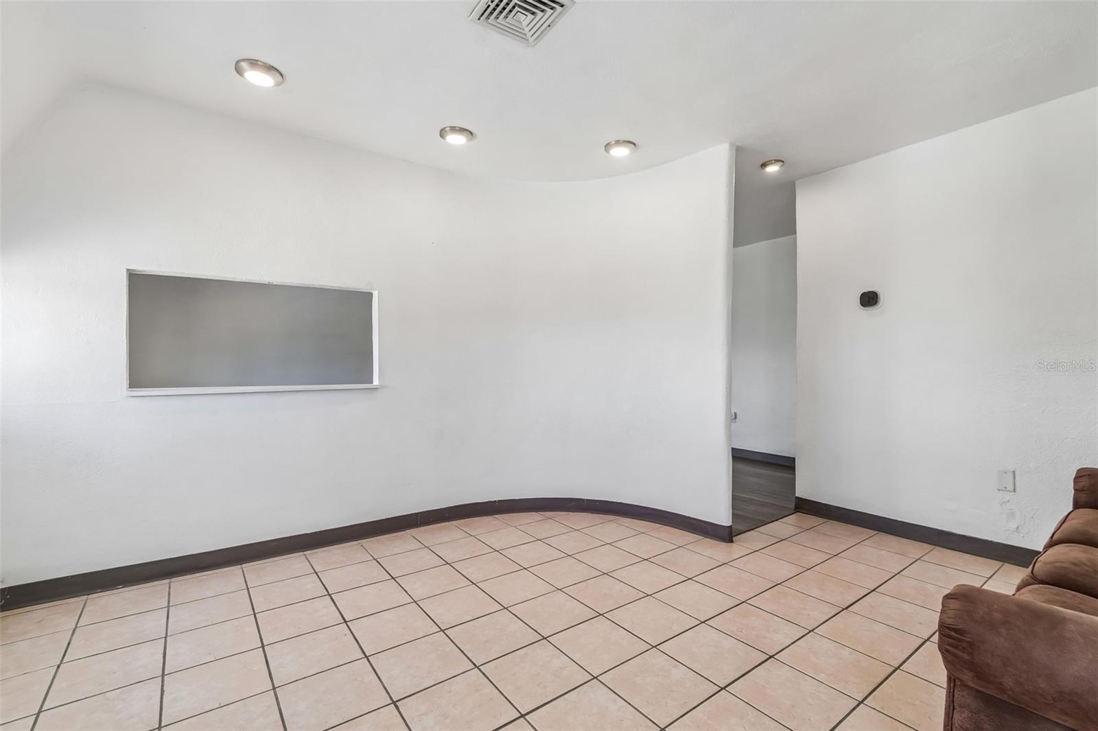 100 E SHELL POINT RD, RUSKIN, FL, 33570