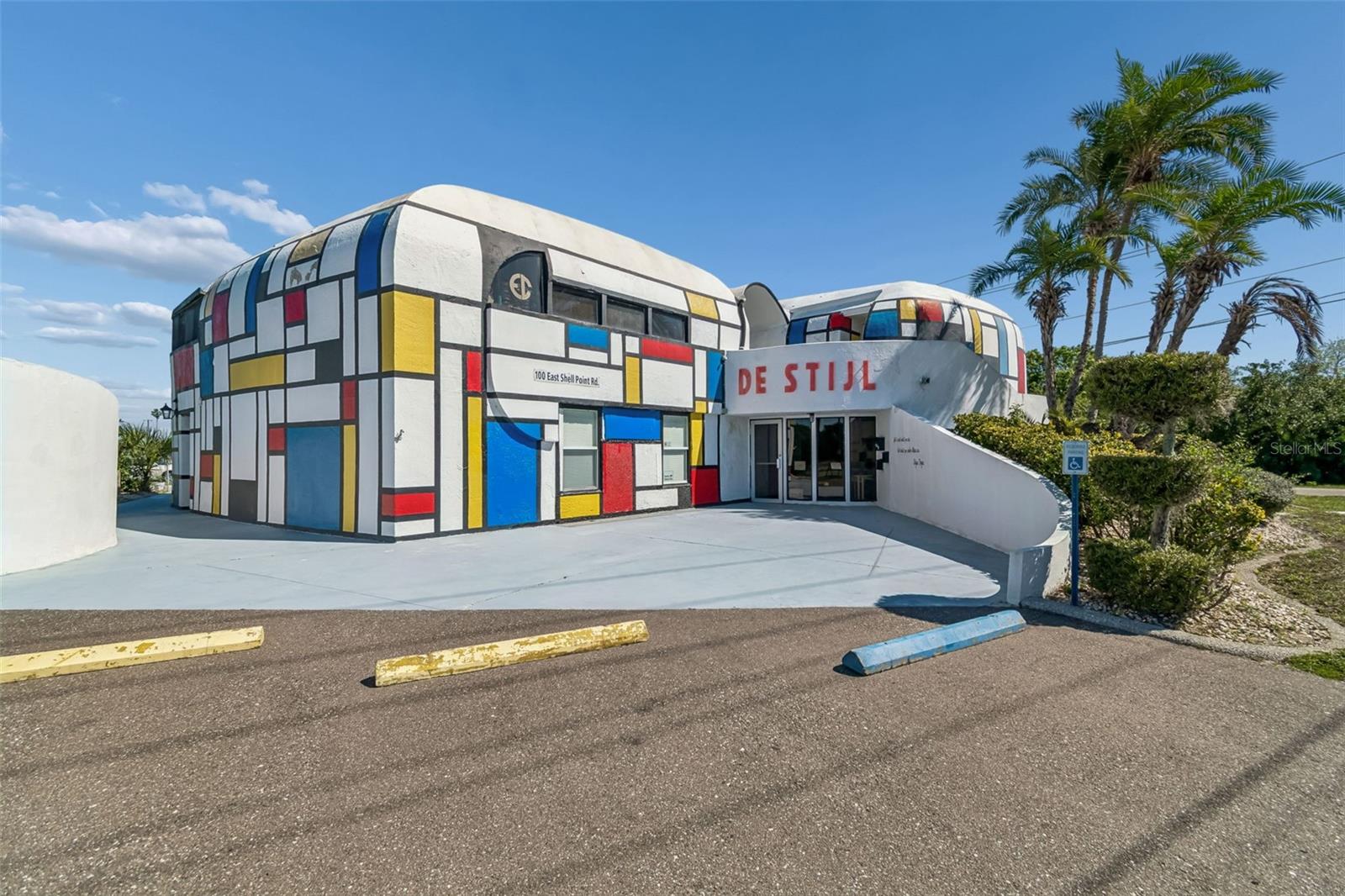 100 E SHELL POINT RD, RUSKIN, FL, 33570