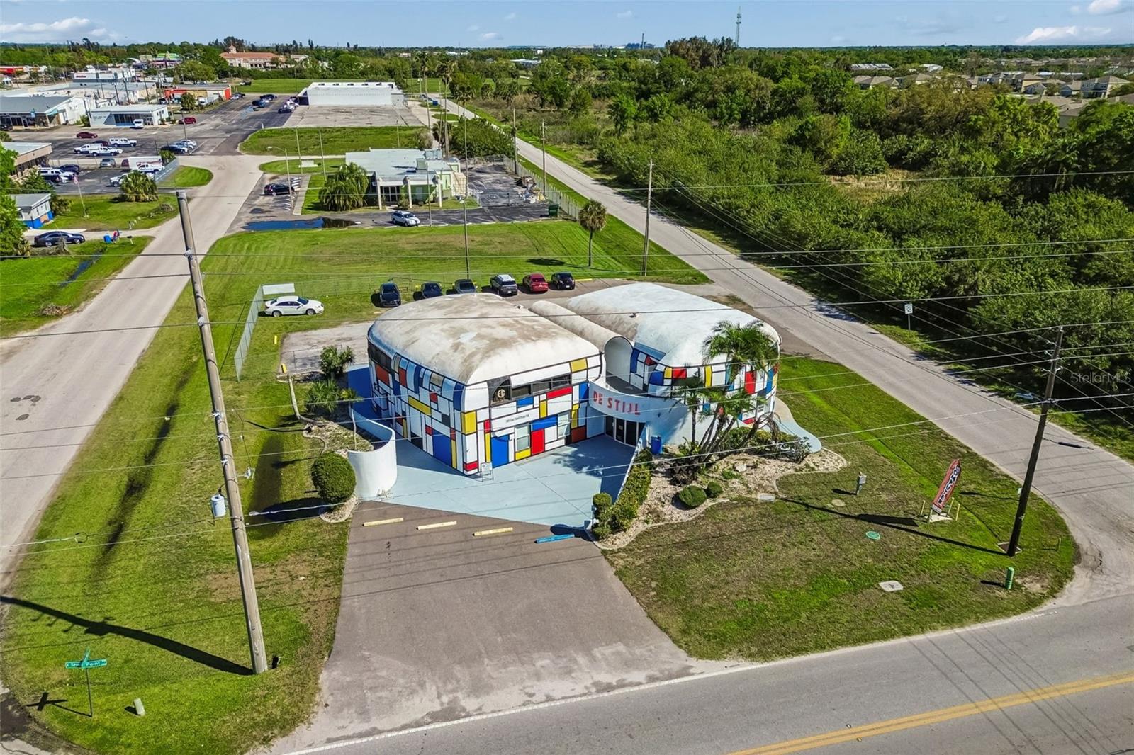 100 E SHELL POINT RD, RUSKIN, FL, 33570