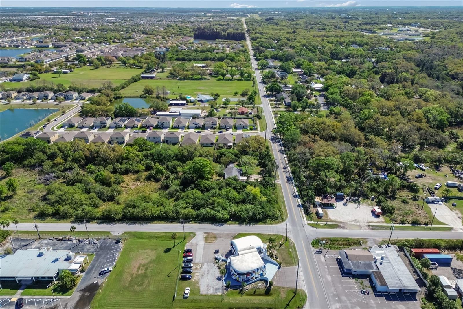 100 E SHELL POINT RD, RUSKIN, FL, 33570
