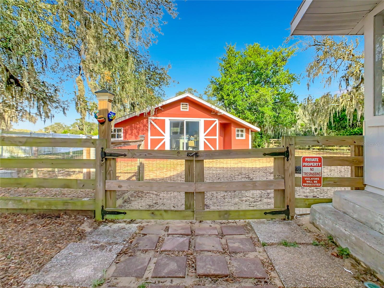 1124 SAINT ANNE SHRINE RD, LAKE WALES, FL, 33898