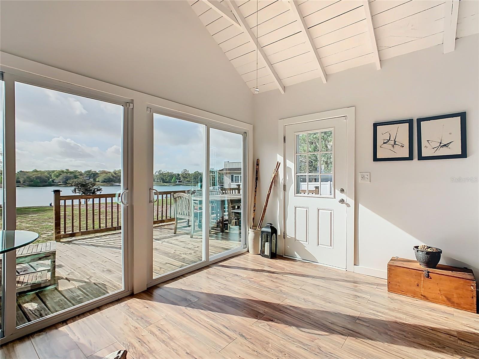1124 SAINT ANNE SHRINE RD, LAKE WALES, FL, 33898