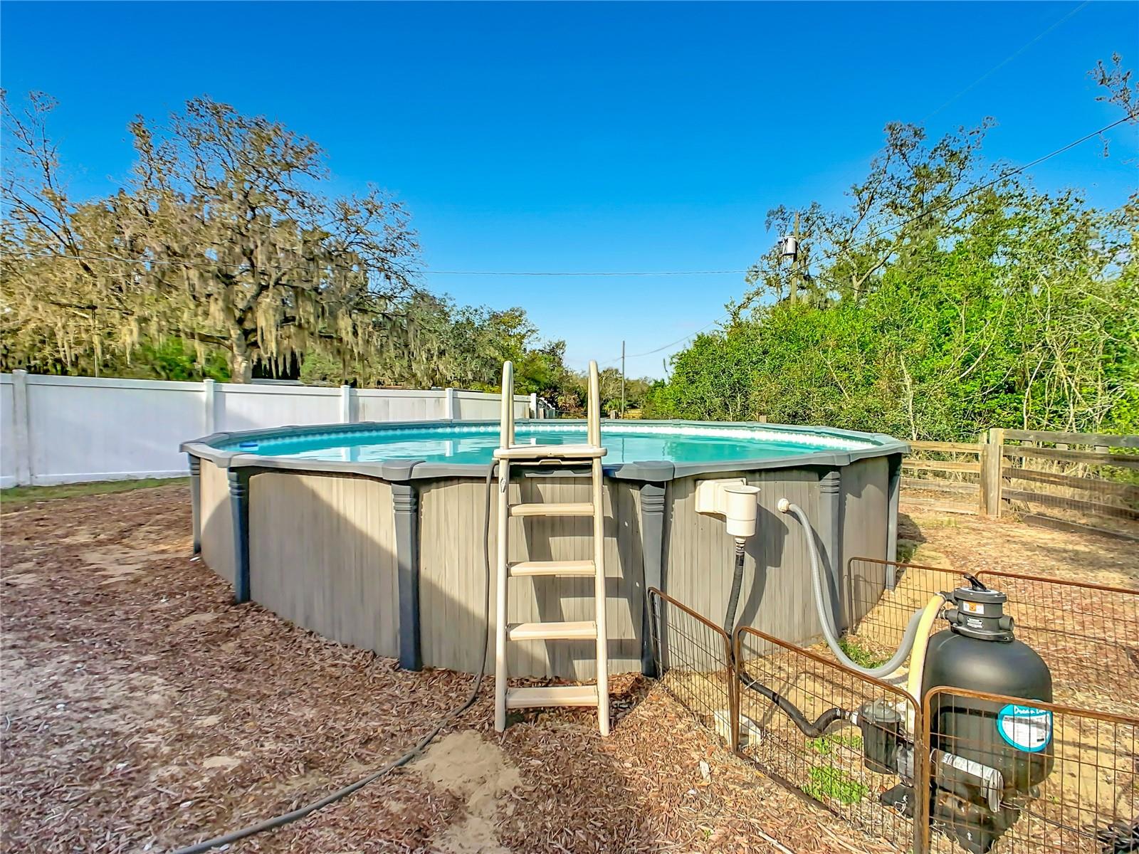 1124 SAINT ANNE SHRINE RD, LAKE WALES, FL, 33898