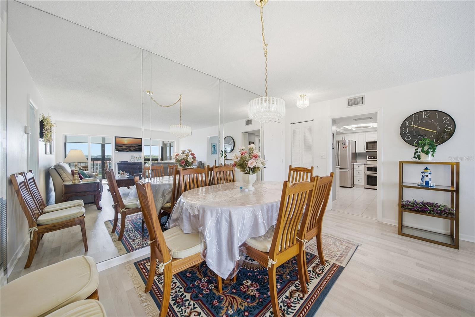 19029 US HIGHWAY 19 N #9-401, CLEARWATER, FL, 33764