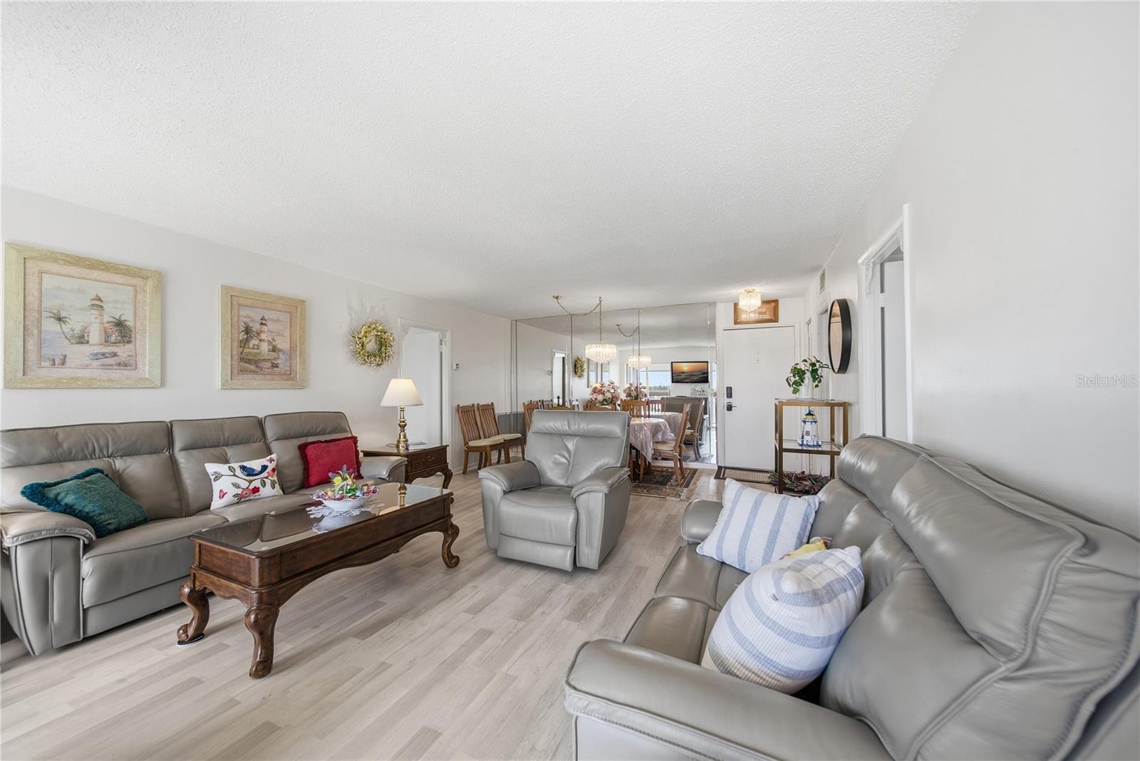 19029 US HIGHWAY 19 N #9-401, CLEARWATER, FL, 33764