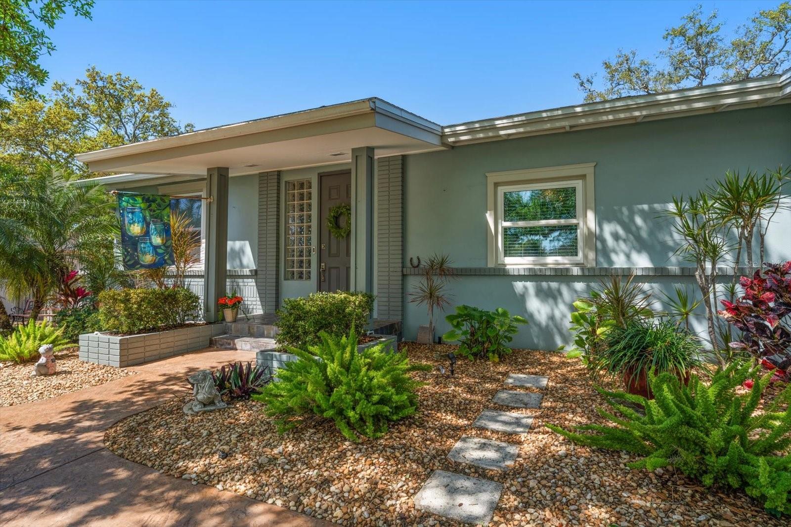 Landscaped to perfection!