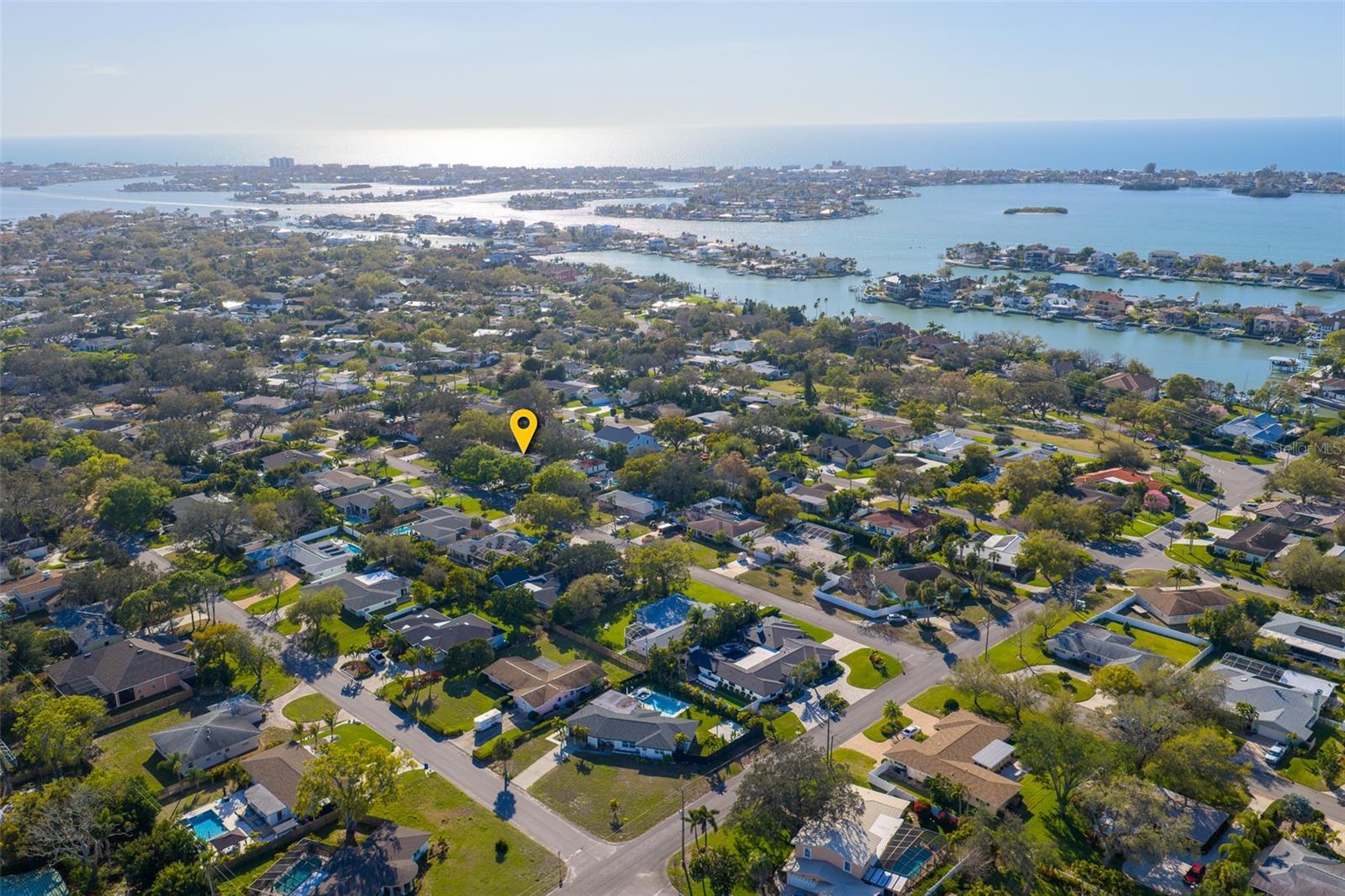 Positioned on high ground over 40 foot above sea level on a natural bluff, yet minutes to the beaches and intracoastal-fishing anyone??
