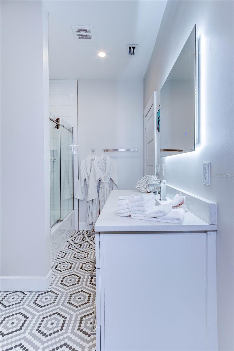 1201 S PALMETTO AVE, SANFORD, FL, 32771