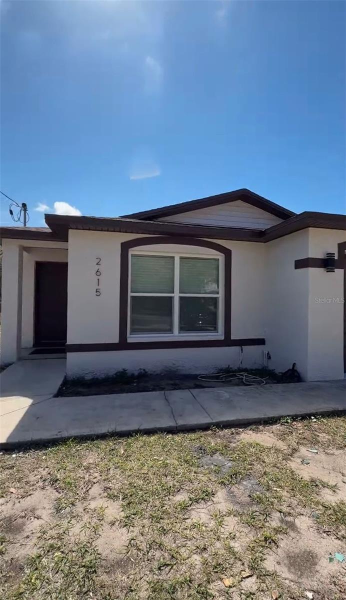 2615 E LAKE AVE, TAMPA, FL, 33610