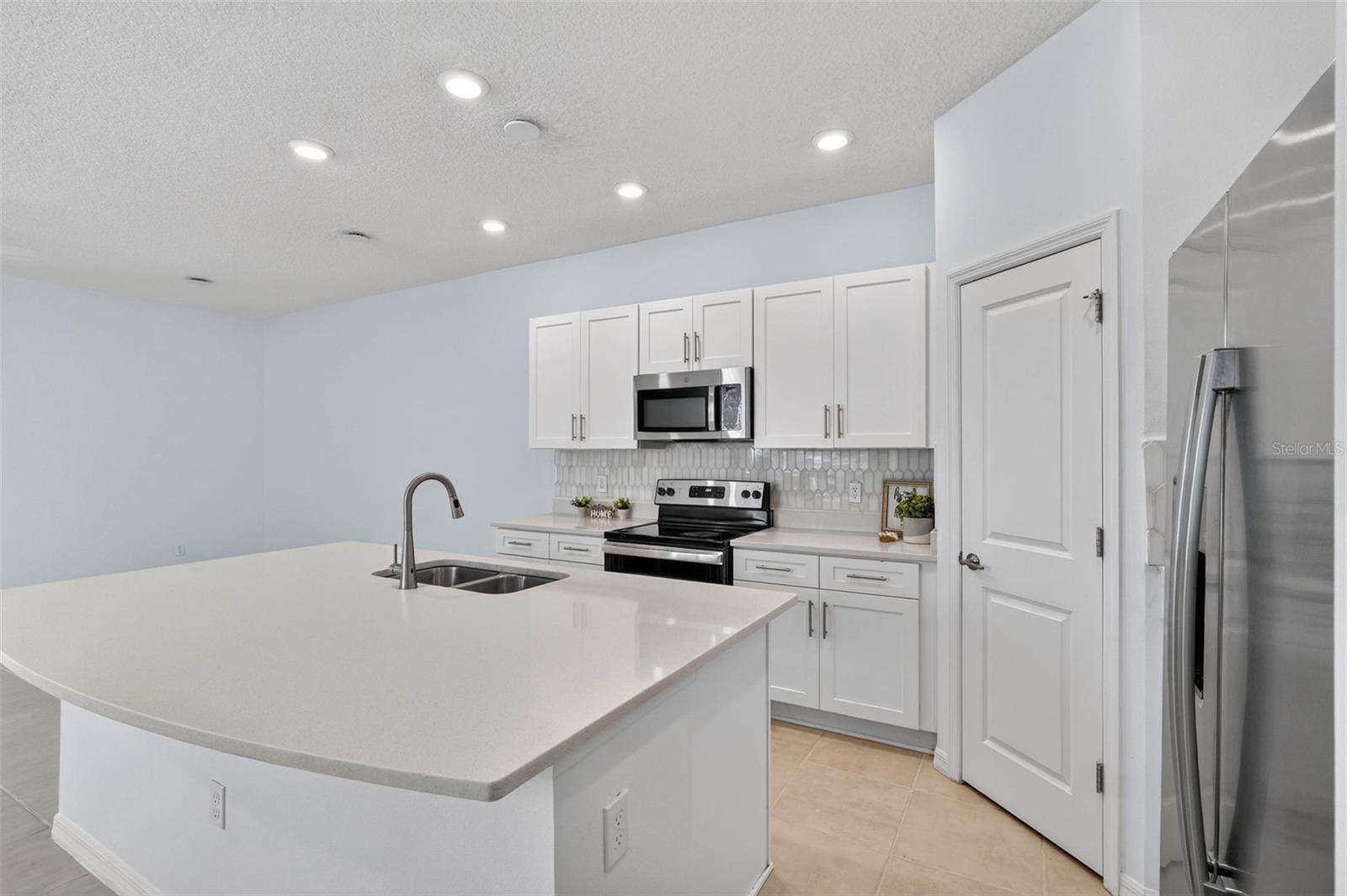 3583 DAVENPORT CREEK CT, KISSIMMEE, FL, 34746