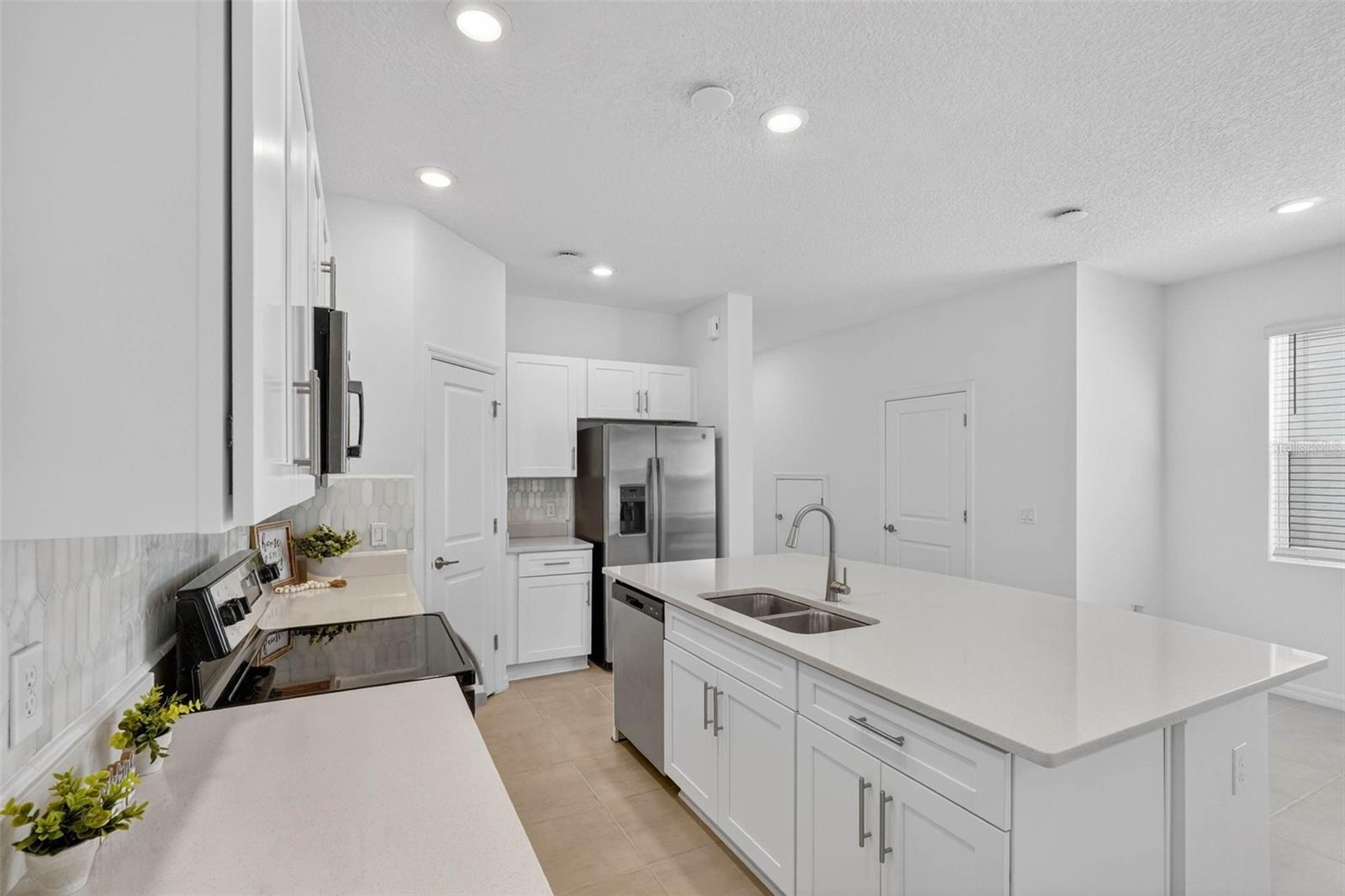 3583 DAVENPORT CREEK CT, KISSIMMEE, FL, 34746