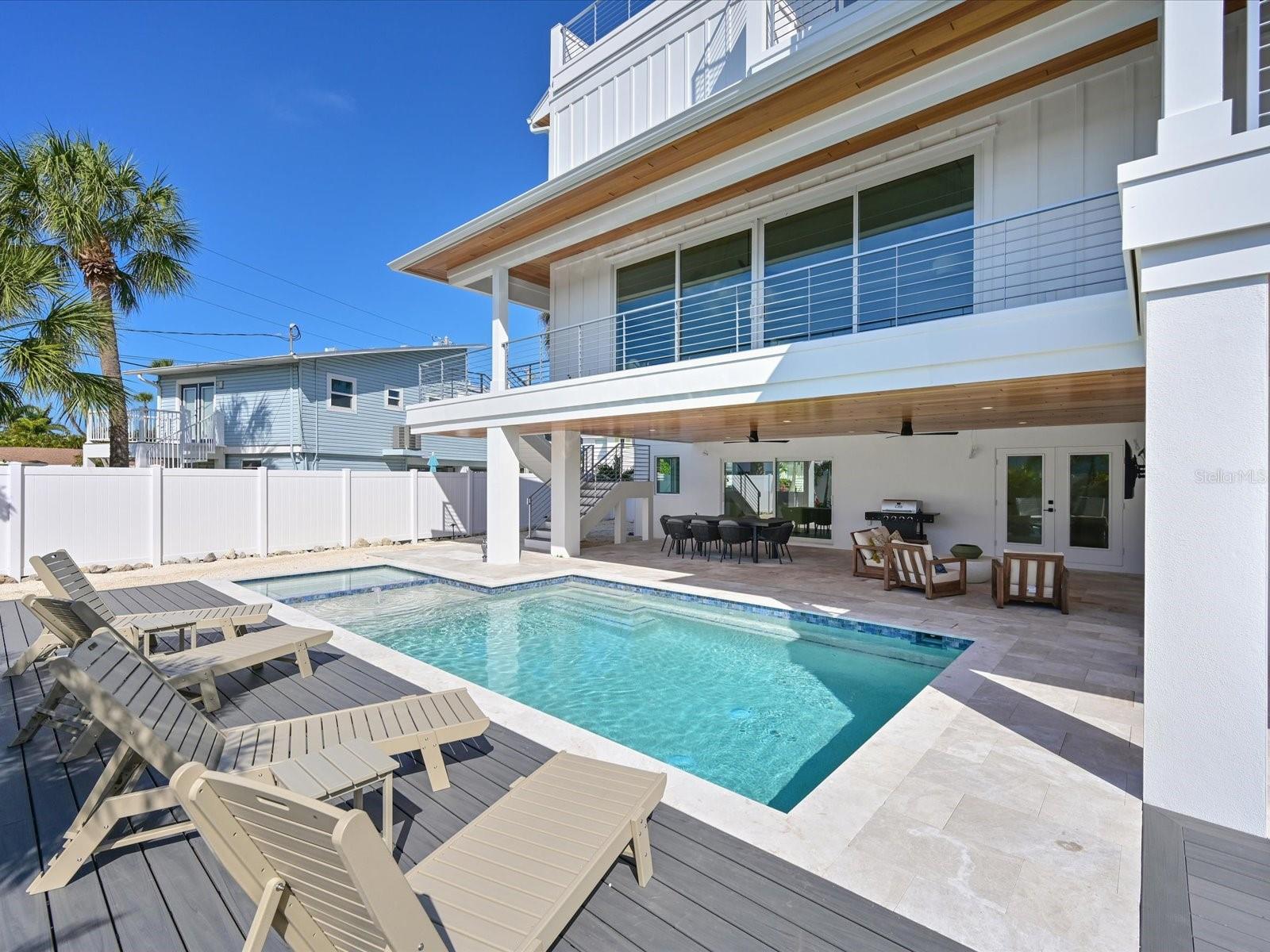 303 55TH ST, HOLMES BEACH, FL, 34217