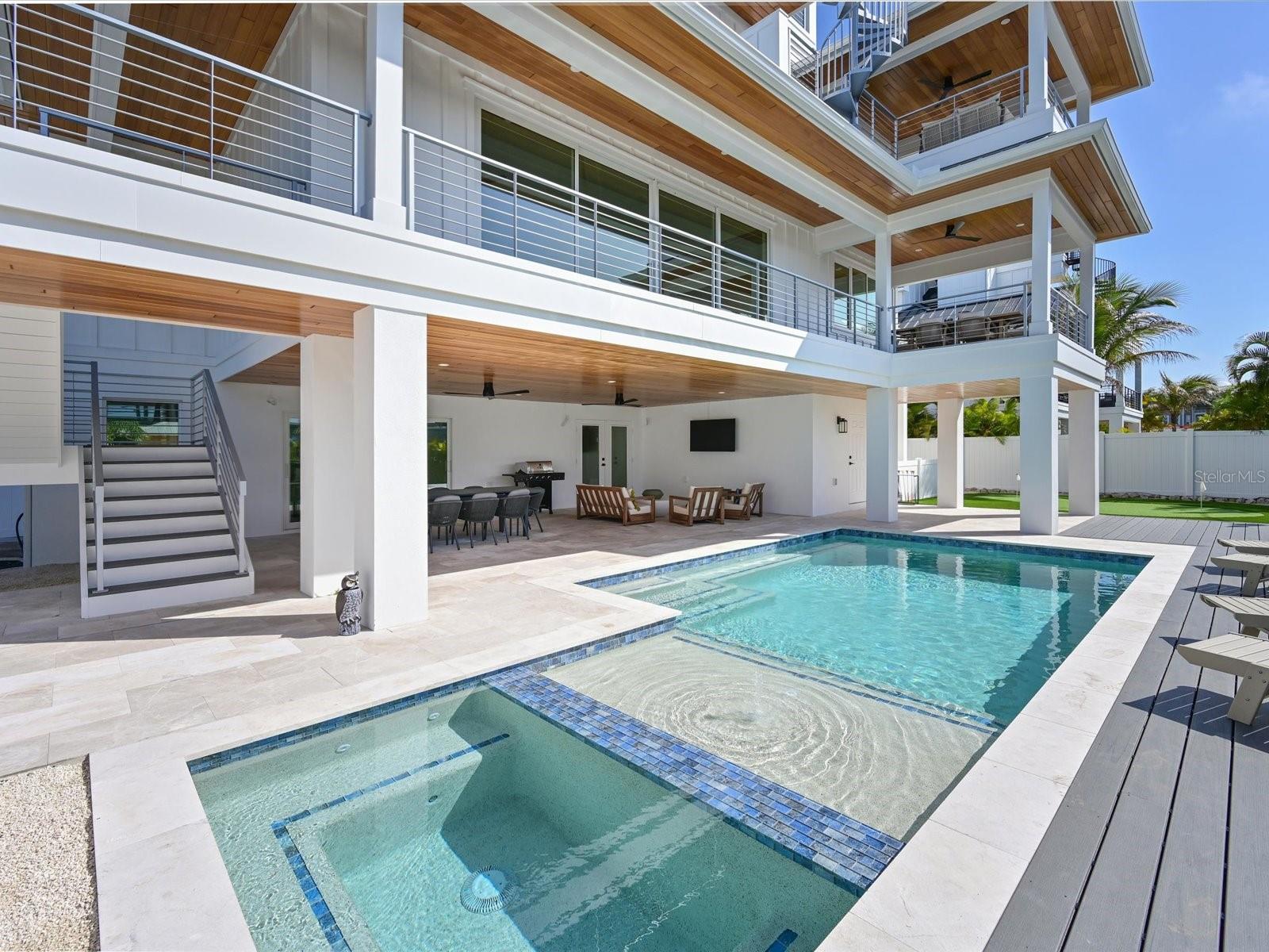 303 55TH ST, HOLMES BEACH, FL, 34217