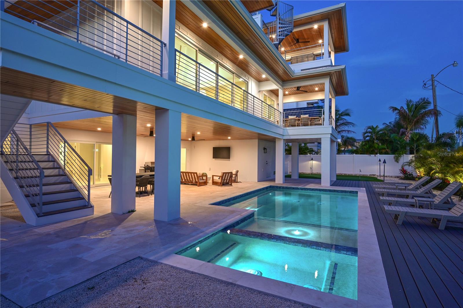 303 55TH ST, HOLMES BEACH, FL, 34217