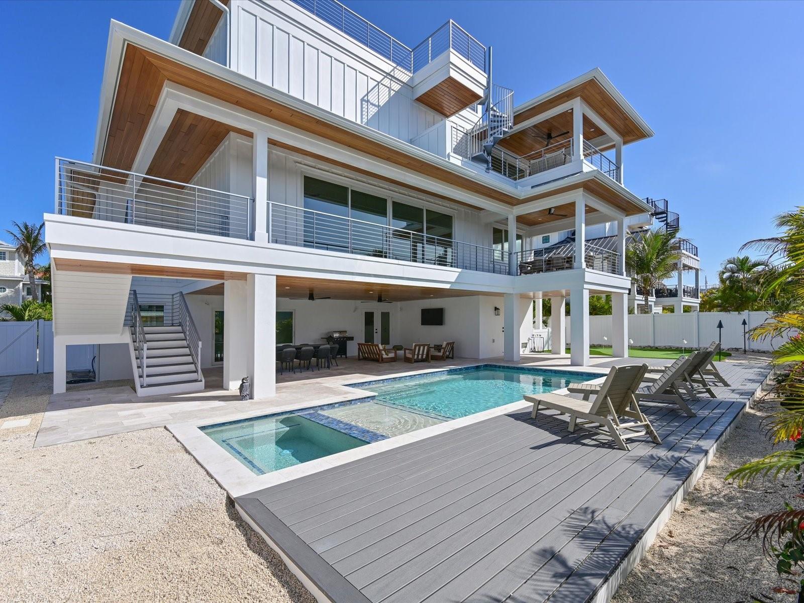 303 55TH ST, HOLMES BEACH, FL, 34217