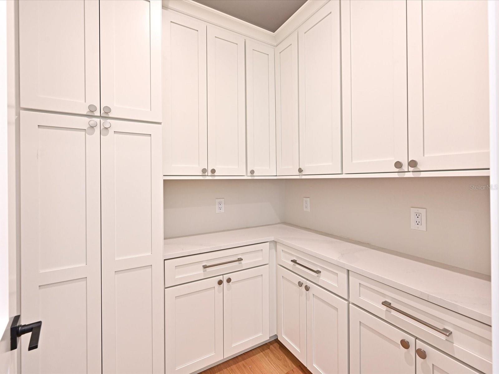 303 55TH ST, HOLMES BEACH, FL, 34217