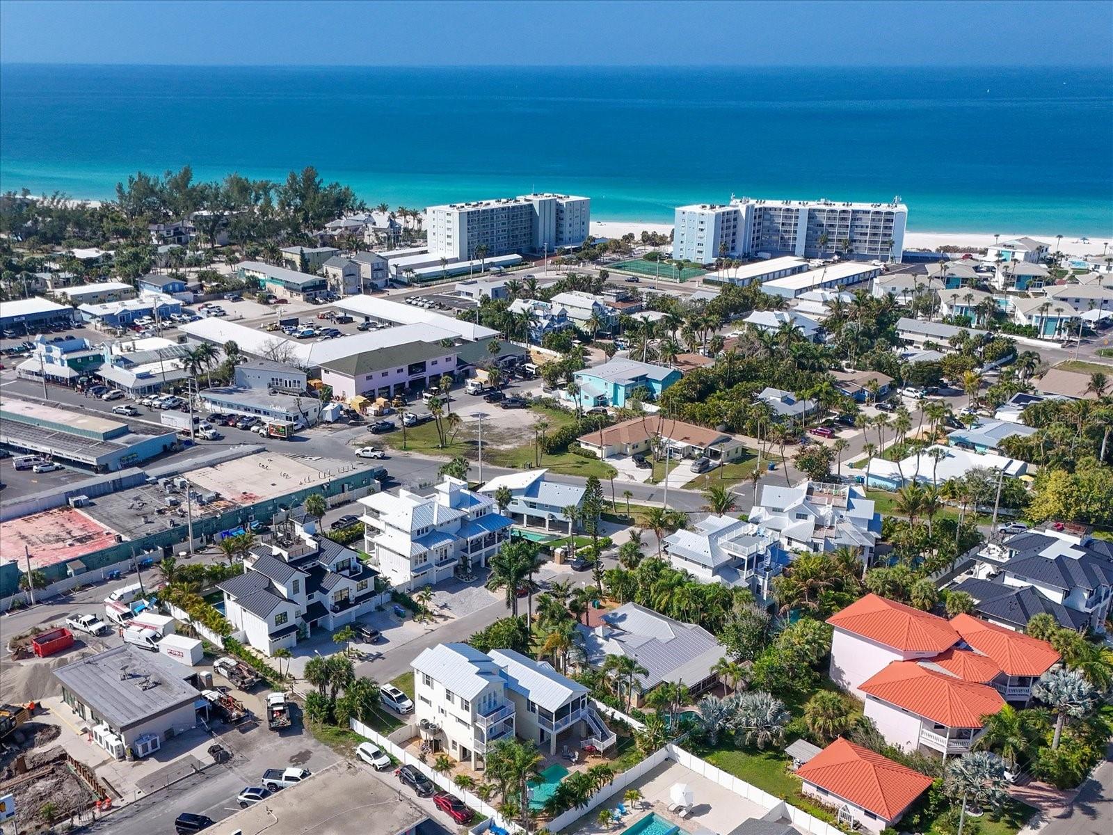 303 55TH ST, HOLMES BEACH, FL, 34217