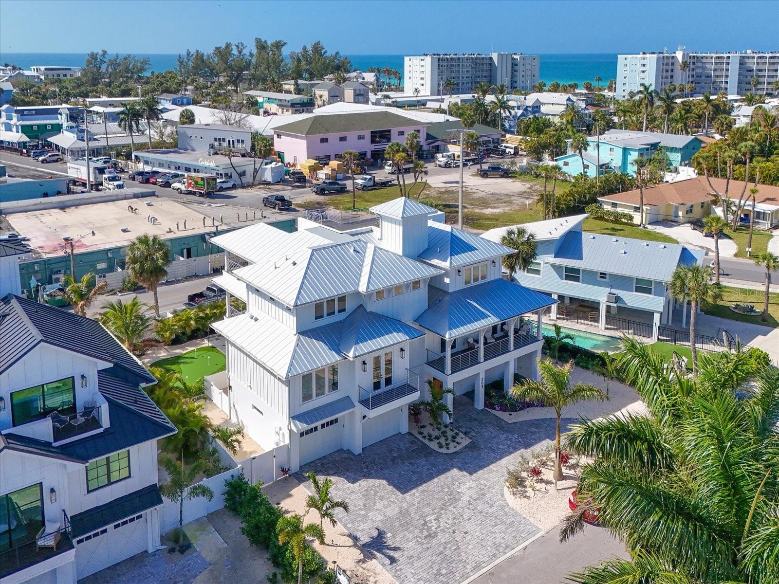 303 55TH ST, HOLMES BEACH, FL, 34217