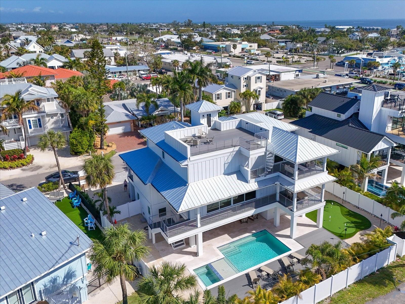 303 55TH ST, HOLMES BEACH, FL, 34217