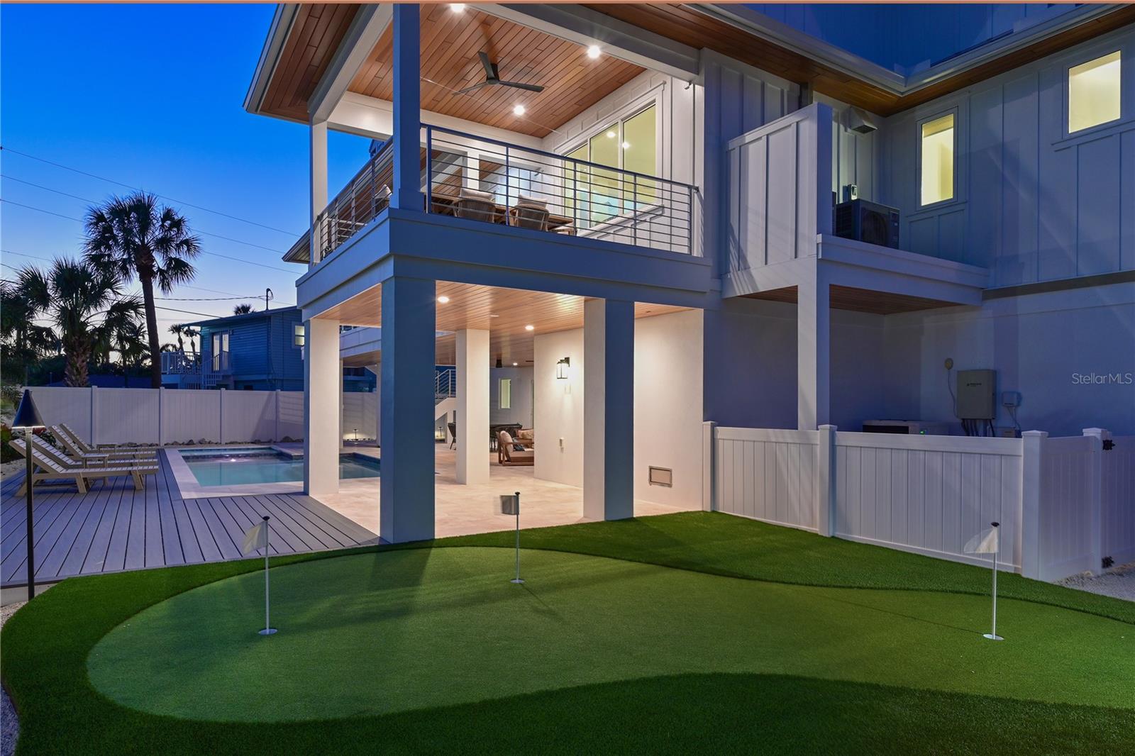 303 55TH ST, HOLMES BEACH, FL, 34217