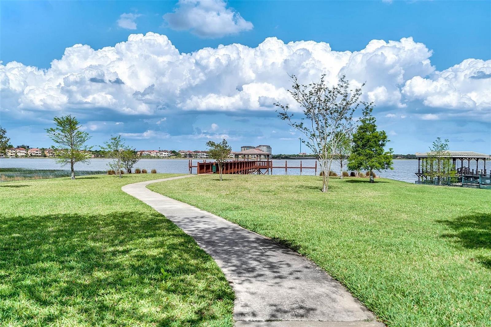 8742 SOUTHERN BREEZE DR, ORLANDO, FL, 32836