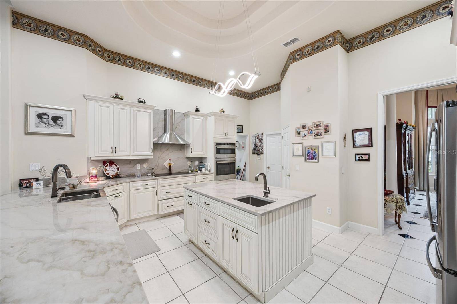 8742 SOUTHERN BREEZE DR, ORLANDO, FL, 32836