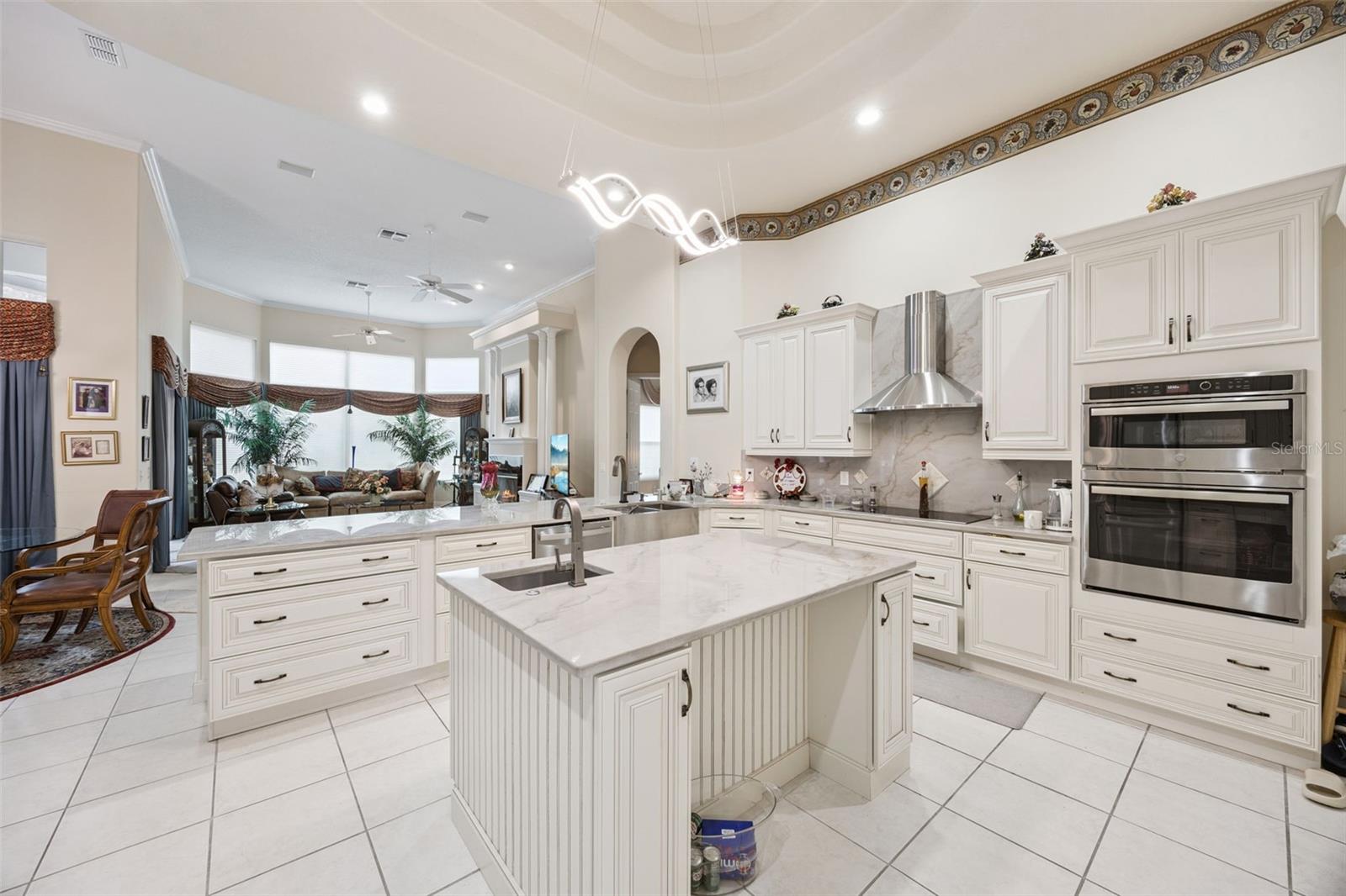 8742 SOUTHERN BREEZE DR, ORLANDO, FL, 32836