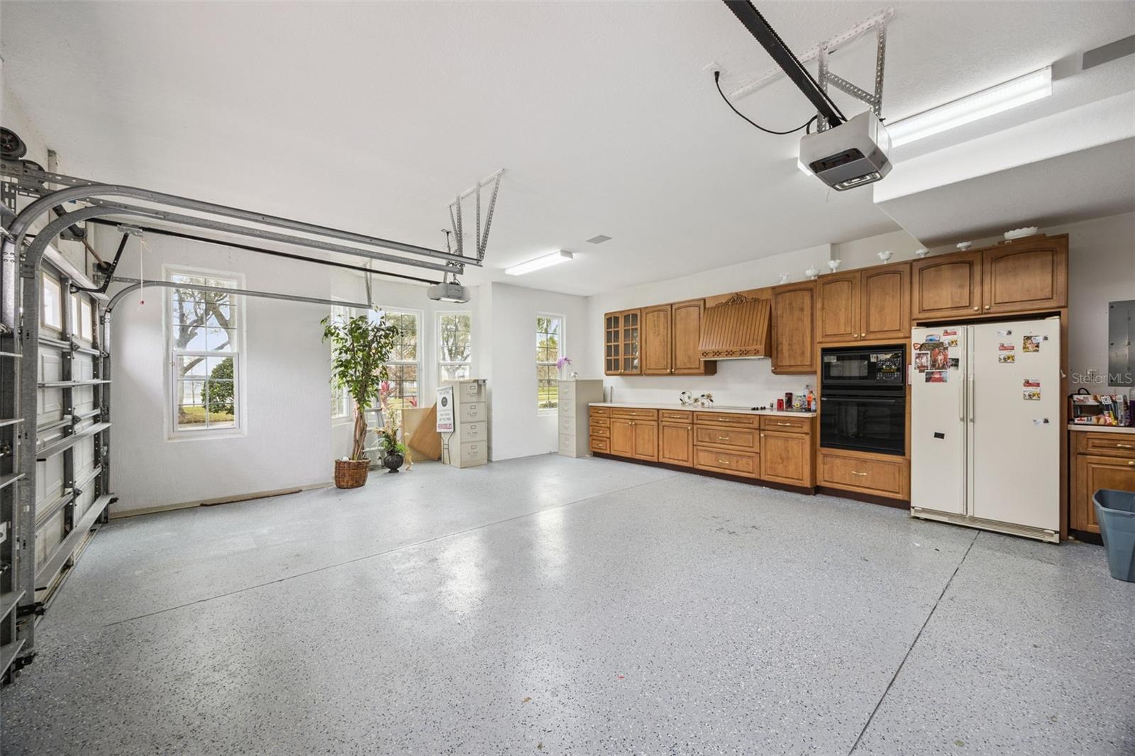 8742 SOUTHERN BREEZE DR, ORLANDO, FL, 32836