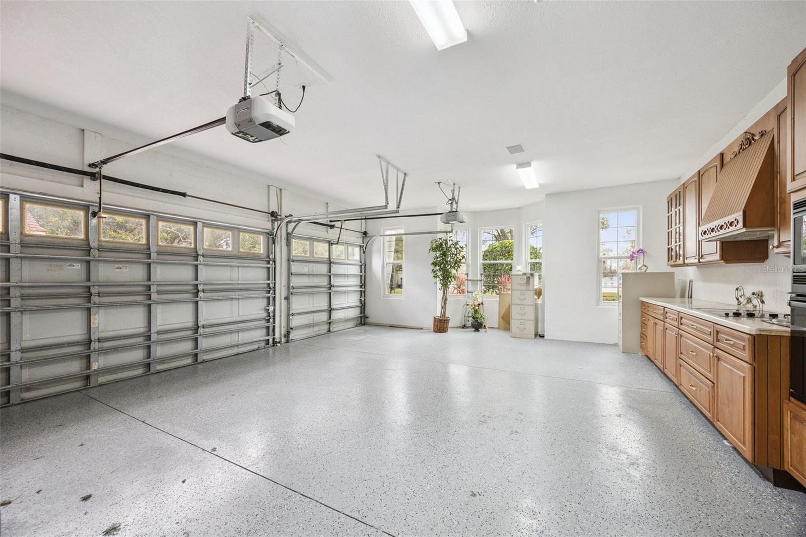 8742 SOUTHERN BREEZE DR, ORLANDO, FL, 32836